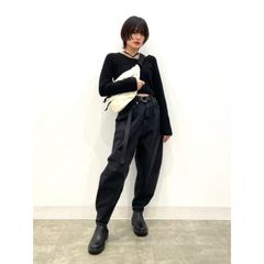 Áo Len Croptop GU Nữ - Phong Cách Trẻ Trung, Năng Động - Chất Liệu Mềm Mịn, Có 3 Màu (Trắng, Tím, Đen) - Size SML XL