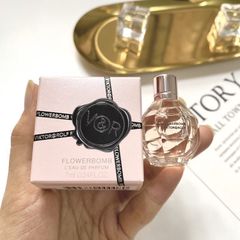 Nước Hoa Nữ Viktor & Rolf FlowerBomb Mini 7ml - Hương Thơm Ngọt Ngào, Quyến Rũ, Sang Trọng Từ Hà Lan