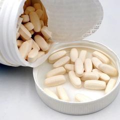Viên uống Sụn Vi Cá Healthy Care Shark Cartilage 750mg - Hỗ trợ sức khỏe khớp và tăng cường độ dẻo dai, 200 viên tiện dụng