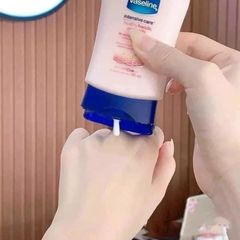 Kem Dưỡng Da Tay Vaseline Healthy Hand Nails - Giúp Da Mềm Mịn, Dưỡng Ẩm và Cải Thiện Sức Khỏe Móng Tay 85ml