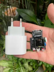 Bộ Sạc Nhanh 20W iPhone Cao Cấp Chân Tròn - Cáp Sạc PD An Toàn Cho iPhone 8/10/11/12/13/14, Thiết Kế Tiện Dụng và Bền Bỉ