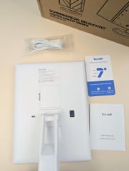 Gương Trang Điểm LED Ticwell Essential 398830 - Gương Phóng Đại 2x/3x, Thiết Kế 3 Chiều Thoải Mái, Điều Chỉnh Ánh Sáng Tự Động