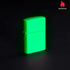 Bật Lửa Zippo Glow In The Dark 49193 - Chống Gió, Phát Sáng Trong Bóng Tối, Quà Tặng Độc Đáo Cho Cô Gái Và Chàng Trai Yêu Thích Zippo