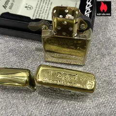Zippo Armor Vỏ Dày Đồng Vàng Bóng Khắc Hoa Văn Sang Trọng 4 Mặt - Quà Tặng Độc Đáo Cho Người Yêu Thích Zippo