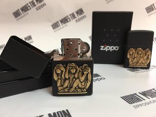 Zippo 29409 – Bật Lửa Zippo Ba Con Khỉ Màu Đen Nhám - Quà Tặng Thú Vị Cho Người Yêu Thích Zippo