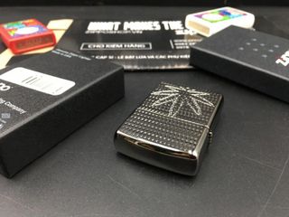 Zippo Armor 29612 - Bật Lửa Khắc Hình Lá Cần Sa Đen Băng - Quà Tặng Dành Cho Người Yêu Thích Cần Sa