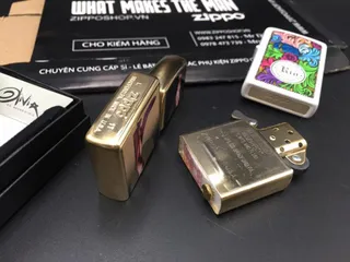 Zippo 29583 - Bật Lửa High Polish Brass Hình Ảnh Olivia Moon - Quà Tặng Dành Cho Fan Hâm Mộ