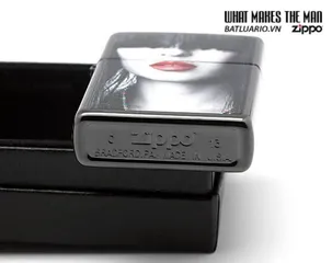 Bật Lửa Zippo Red Lips Ebony - Thiết Kế Sang Trọng và Đẳng Cấp, Quà Tặng Chất Lượng Cho Người Yêu Thích Bật Lửa