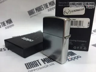 Zippo 29310 - Zippo Bật Lửa Street Chrome Real Tree APG - Quà Tặng Thú Vị Cho Người Yêu Thiên Nhiên