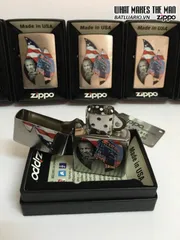 Zippo 29075 - Bình Lửa Collage Bằng Chrome Đánh Bóng - Quà Tặng Độc Đáo Cho Người Sưu Tập Zippo