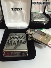 Zippo 28969 - Bật Lửa Rồng Phun Lửa Họa Tiết Chrome Đánh Bóng - Quà Tặng Dành Cho Fan Kinh Điển