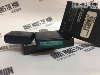 Zippo 239 Vintage Eagle Born Free - Diêm Kèm Hình Đại Bàng Cổ Điển, Quà Tặng Thú Vị Cho Tín Đồ Bộ Sưu Tập