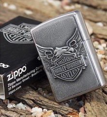 Zippo 20230 - Bật Lửa Street Chrome Với Biểu Tượng Đại Bàng Sắt - Quà Tặng Độc Đáo Cho Người Thích Sưu Tập