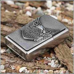 Zippo 20230 - Bật Lửa Street Chrome Với Biểu Tượng Đại Bàng Sắt - Quà Tặng Độc Đáo Cho Người Thích Sưu Tập
