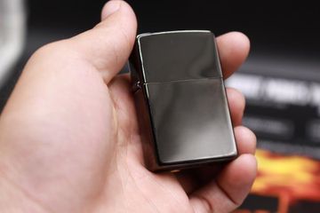 Bật Lửa Zippo 24756 Ebony - Bật Lửa Chống Gió Đen Nam Tính, Hộp Quà Tặng, Nhập Khẩu Mỹ, Bảo Hành Trọn Đời