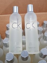 Sữa Tắm Calvin Klein CK One 250ml - Gel Tắm Nước Hoa Thơm Ngát, Làm Sạch Tinh Tế cho Da