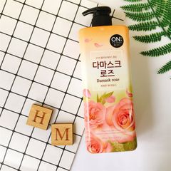 Sữa Tắm On The Body Hồng Damask 900ml - Dưỡng ẩm mềm da, hương thơm quyến rũ