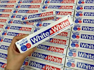 Kem Đánh Răng White & White 150g - Giúp Răng Trắng Sáng và Sạch Mảng Bám - Sản Phẩm Chăm Sóc Răng Miệng Chất Lượng Cao