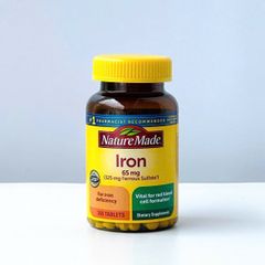 Viên uống bổ sung sắt Nature Made Iron 65mg 180 viên - Hỗ trợ sức khỏe, chống thiếu máu hiệu quả cho phụ nữ mang thai và người ăn kiêng.