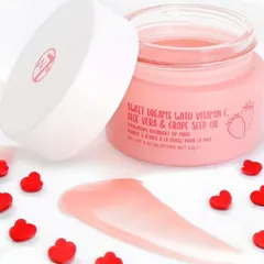 Dưỡng Môi W7 Sweet Dreams Hương Dâu Ban Đêm - Dưỡng Ẩm Chuyên Sâu Với Vitamin E - Sản Phẩm Chăm Sóc Môi Tự Nhiên