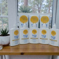 Kem Chống Nắng Bondi Sands SPF 50+ - Kết Cấu Nhẹ, Đều Màu Da, Phù Hợp Hoạt Động Ngoài Trời - Chống Nắng Dài Giờ