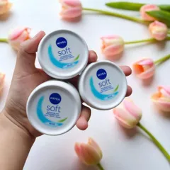 NIVEA Kem Dưỡng Da Toàn Thân Soft Crème 200ml - Dưỡng ẩm, Phục hồi da khô, An toàn cho cả gia đình, Chất dinh dưỡng thiên nhiên