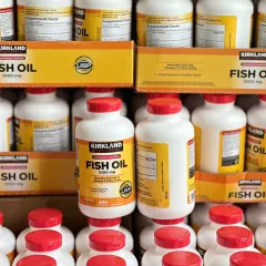 Viên uống Dầu cá Kirkland Signature 1000mg, 400 viên - Hỗ trợ sức khỏe tim mạch, chứa Omega-3 EPA & DHA từ cá sâu biển Mỹ
