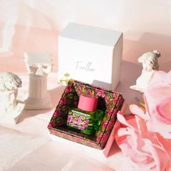 Nước Hoa Vùng Kín Foellie Hồng Xanh - Hương Hoa Hồng Damask Sang Trọng, Khử Mùi Tối Ưu Dành Cho Phái Đẹp 5ml