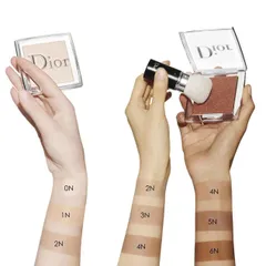 Phấn phủ nén Dior Backstage Face & Body Powder #2N 11g - Lớp trang điểm tự nhiên, mịn màng, phù hợp mọi loại da, không bết dính.