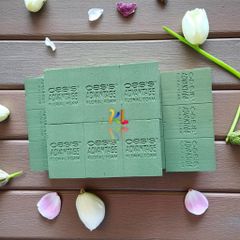 Xốp Xanh Cắm Hoa Oasis Loại 1 - Xốp Giữ Nước Cho Hoa Tươi, Hoa Sáp Hoặc Hoa Giả - Kích Thước 23x11x7.5cm