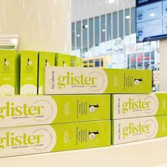 Kem đánh răng Glister Amway Trà Xanh 200g - Hương trà tự nhiên, kháng khuẩn hiệu quả, bảo vệ sức khỏe răng miệng