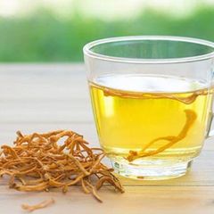 Trà Thảo Mộc Ngọc Cẩu Đông Trùng 7 Vị - Hộp 30 Gói Giải Khát Tự Nhiên Hỗ Trợ Sức Khỏe cho Người Lớn Tuổi