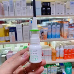Xịt Mũi Thảo Dược Puressentiel 20ml - Bảo Vệ Hô Hấp Tự Nhiên, Ngăn Dị Ứng, Giảm Nghẹt Mũi, Dưỡng Ẩm Niêm Mạc