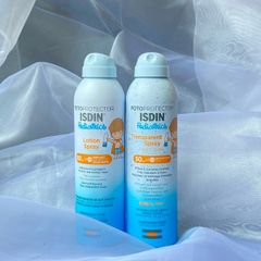 Xịt chống nắng trẻ em ISDIN Pediatrics Wet Skin SPF50 250ml
