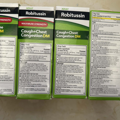 Siro giảm ho, đau ngực Robitussin Cough+Chest Congestion DM 237ml - Giúp giảm triệu chứng ho và thông khí dễ dàng, an toàn cho người lớn từ 12 tuổi.