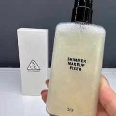 Xịt Khóa Nền 3CE Stylenanda Shimmer Makeup Fixer 95ml - Giữ lớp trang điểm bền lâu, tạo hiệu ứng bóng nhẹ, hoàn hảo cho mọi loại da.