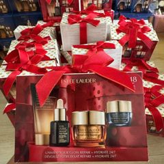 Set Estee Lauder Unwrap Your Glow 24/7 - Dưỡng ẩm sâu, phục hồi bề mặt da, mang lại làn da tươi sáng, trẻ trung và tràn đầy sức sống.