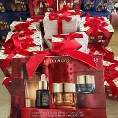 Set Estee Lauder Unwrap Your Glow 24/7 - Dưỡng ẩm sâu, phục hồi bề mặt da, mang lại làn da tươi sáng, trẻ trung và tràn đầy sức sống.
