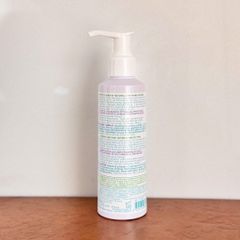 Dầu vệ sinh vùng kín Puressentiel Micellar Cleansing Oil 150ml – 100% Thiên Nhiên