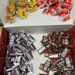 Socola Kisses Hershey's 180 viên 1.58kg - Kẹo Chocolate Mỹ với 4 Hương vị Ngọt Ngào, Quà Tặng lý tưởng cho Người Thích Ngọt