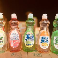 Nước Rửa Chén Lành Tính Rocket Soap 600g - Hương Olive Tự Nhiên, Dịu Nhẹ Với Da Tay, Vệ Sinh An Toàn Cho Gia Đình