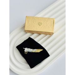 Cài áo somi blazer hãng Cle de Peau fullbox