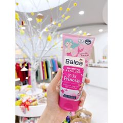 Dầu Gội Xả 2in1 Balea Little Princess Kids Hương Dâu 200ml - Sản Phẩm Chăm Sóc Tóc Cho Bé - An Toàn, Dưỡng Ẩm, Mượt Mà