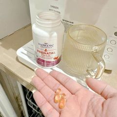 Viên uống Prenatal DHA Nordic 90 viên - Bổ sung Omega-3 cho bà bầu và trẻ sơ sinh, hỗ trợ phát triển trí não và giảm căng thẳng.
