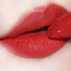Son Lì Dior 999 Velvet Finish Màu Đỏ Tươi Chính Hãng - Holiday Limited-Edition Sang Trọng Cho Mọi Dịp Tiệc