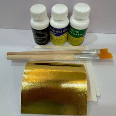 Combo dát vàng trải nghiệm gốc PU gồm 50 lá vàng B Gold kèm đủ keo, phủ, chổi dùng dát vàng trên gỗ, kim loại, nhựa, ...