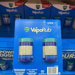 Dầu Bôi Ấm Ngực VICKS VapoRub 100g - Giảm Ho, Nghẹt Mũi, Cảm Lạnh, Dành Cho Trẻ Em Từ 2 Tuổi và Người Lớn