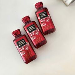 Sữa tắm Bath & Body Works Japanese Cherry Blossom 295ml – thơm ngọt