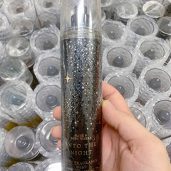 Xịt thơm Bath & Body Works Into The Night 236ml - Hương Quyến Rũ Từ Mỹ, Perfume Body Spray Sang Trọng, Đắm Chìm Trong Thú Vị