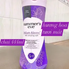 Dung dịch vệ sinh Summer's Eve Delicate Blossom 444ml (tím đậm)